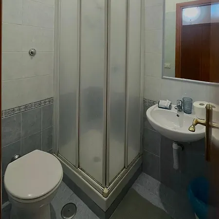 La Casa Di Raffy 4* Rome